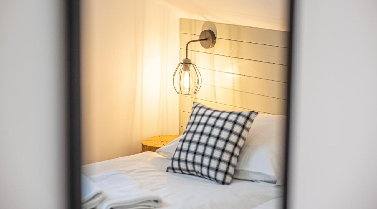 Sajmino Family House Hotel Ostroda Ngoại thất bức ảnh