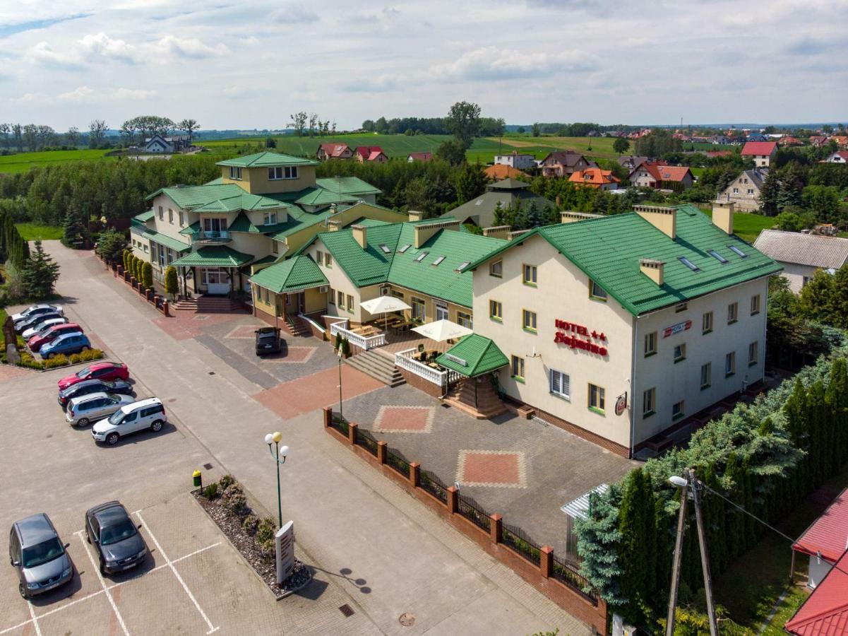 Sajmino Family House Hotel Ostroda Ngoại thất bức ảnh