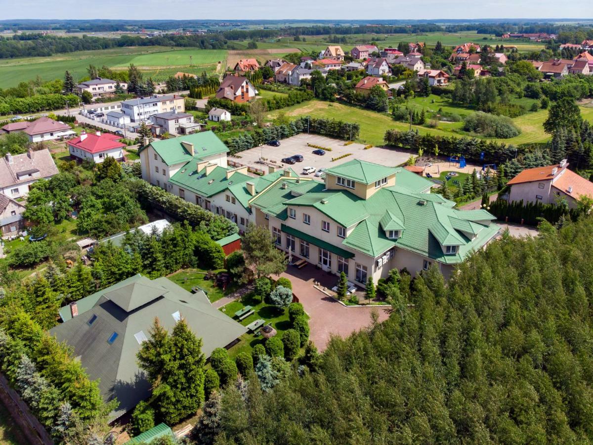Sajmino Family House Hotel Ostroda Ngoại thất bức ảnh