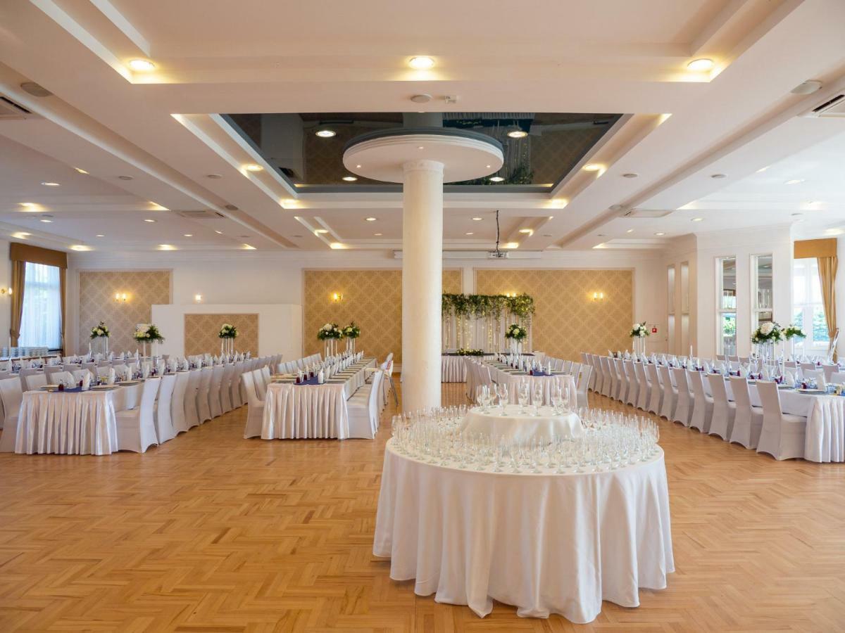 Sajmino Family House Hotel Ostroda Ngoại thất bức ảnh
